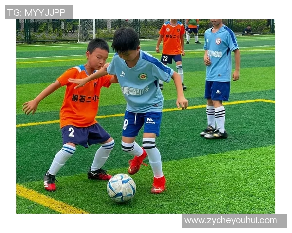 足球明星室内训练全揭秘 提升技能与体能的秘密训练方法